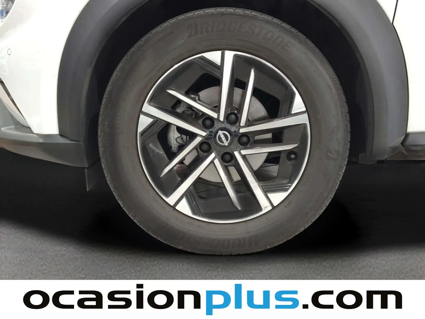 Foto Nissan JUKE Nissan Juke DIG-T N-Connecta 4x2 DCT (114 CV)