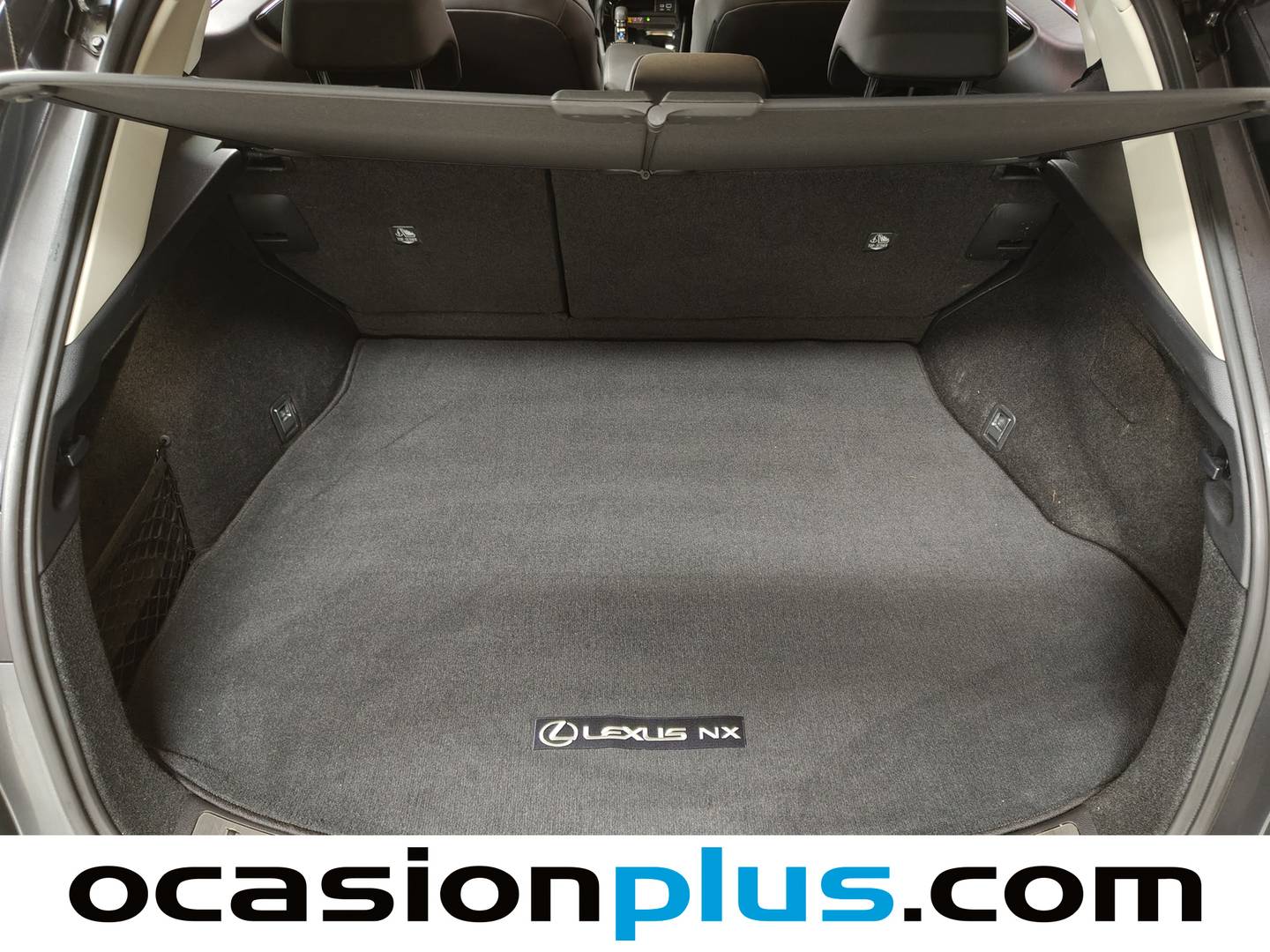 Fotos maletero Lexus NX Lexus NX 350h Executive 4WD (242 CV)