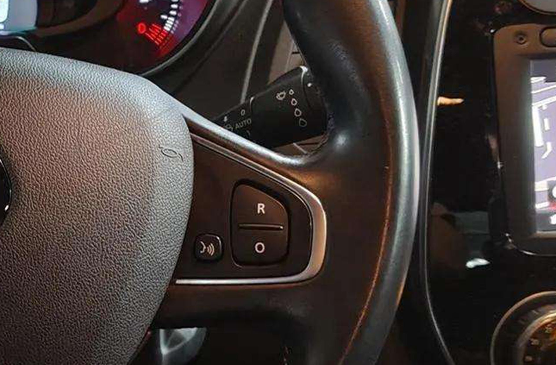 Renault Captur Zen Energy TCe - foto 25