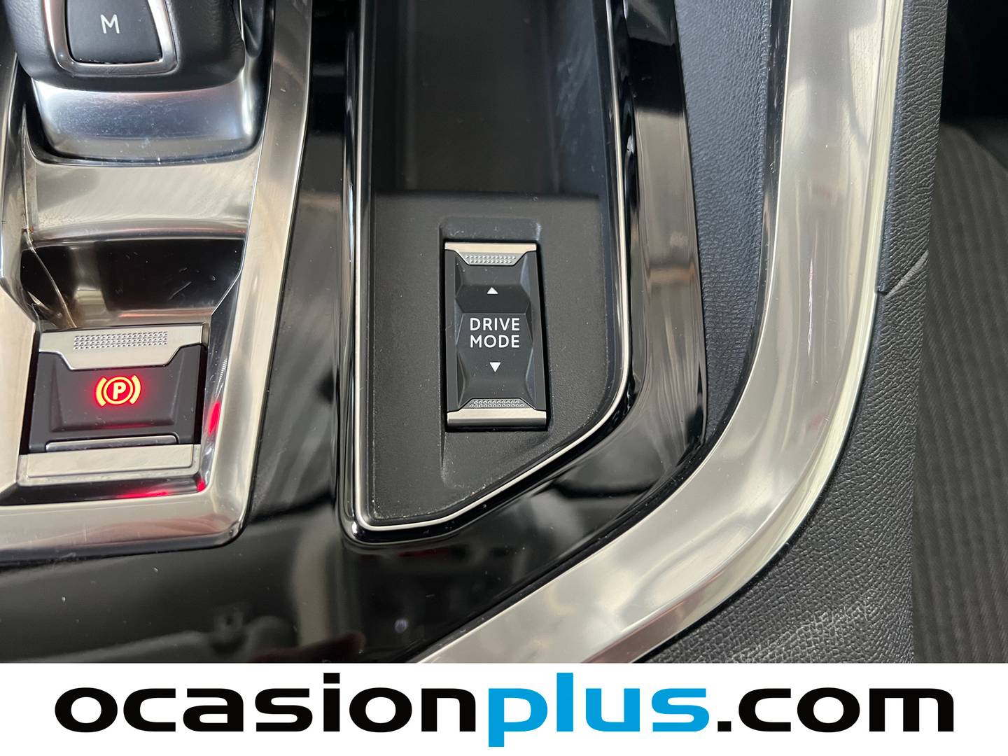 Foto Peugeot 3008 Peugeot 3008 BlueHDI 130 S&S Allure EAT8  (130 CV)