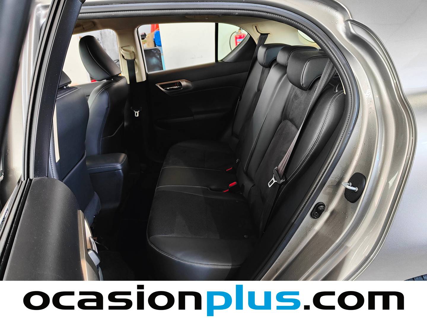 Foto asientos traseros Lexus CT Lexus CT 200h Sport Edition (136 CV)
