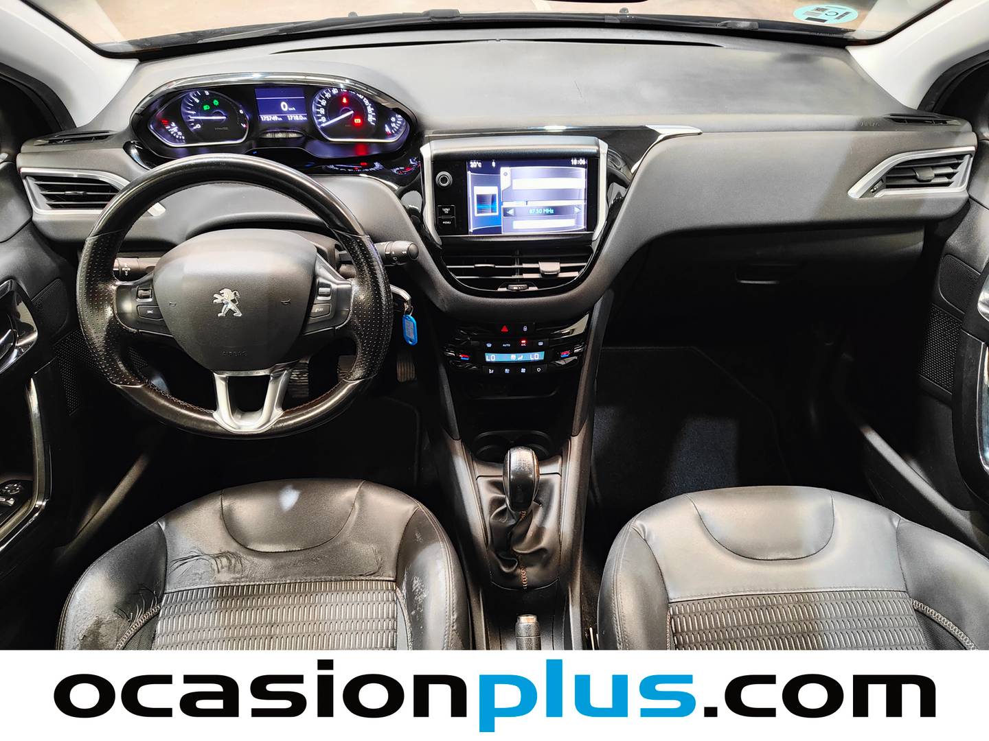 Foto asientos delanteros Peugeot 208 Peugeot 208 1.4 VTi Allure (95 CV)