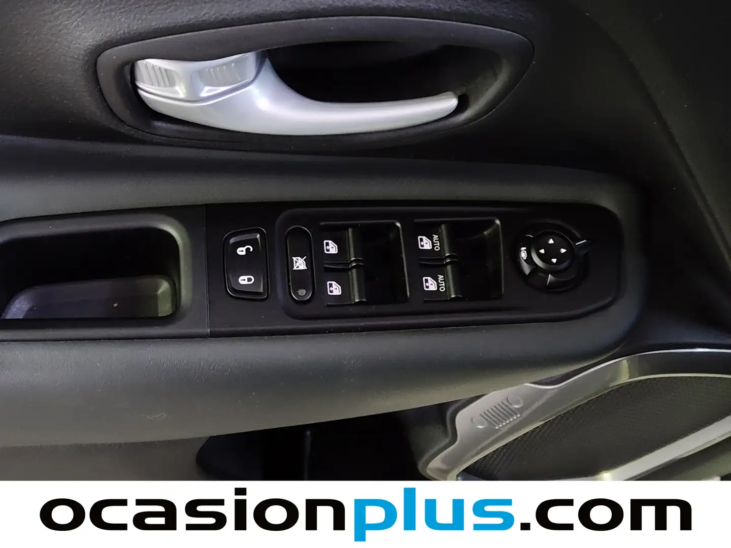 Foto Jeep Renegade Jeep Renegade eHybrid 1.5 Altitude DCT (130 CV)