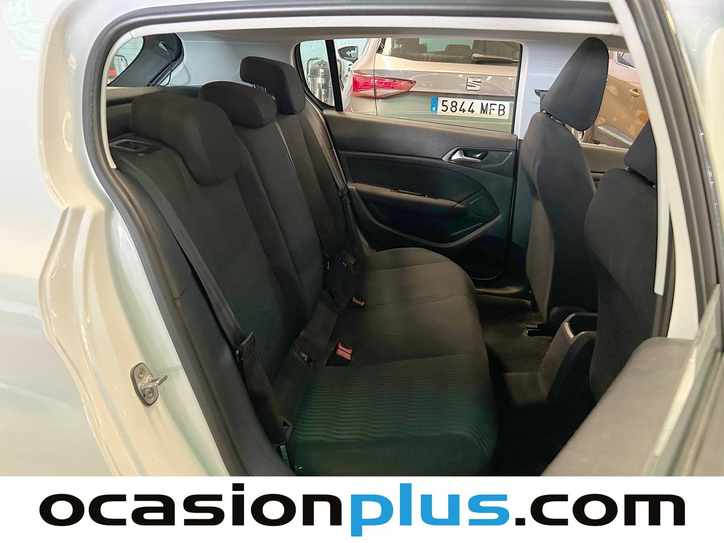 Foto Peugeot 308 Peugeot 308 1.6 BlueHDI Access (100 CV)