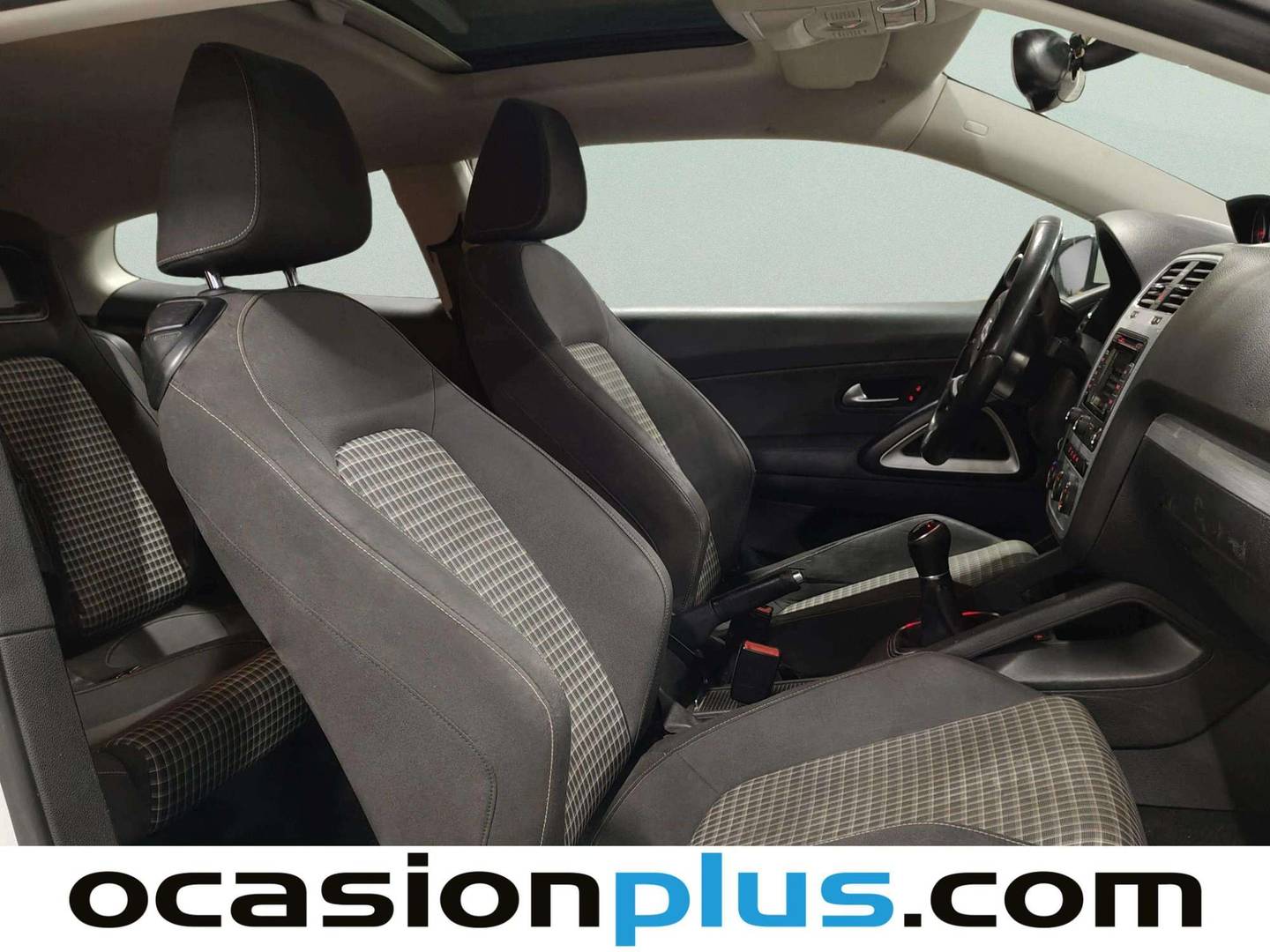 Volkswagen Scirocco Volkswagen Scirocco R-Line 1.4 TSI BMT (125 CV) manual