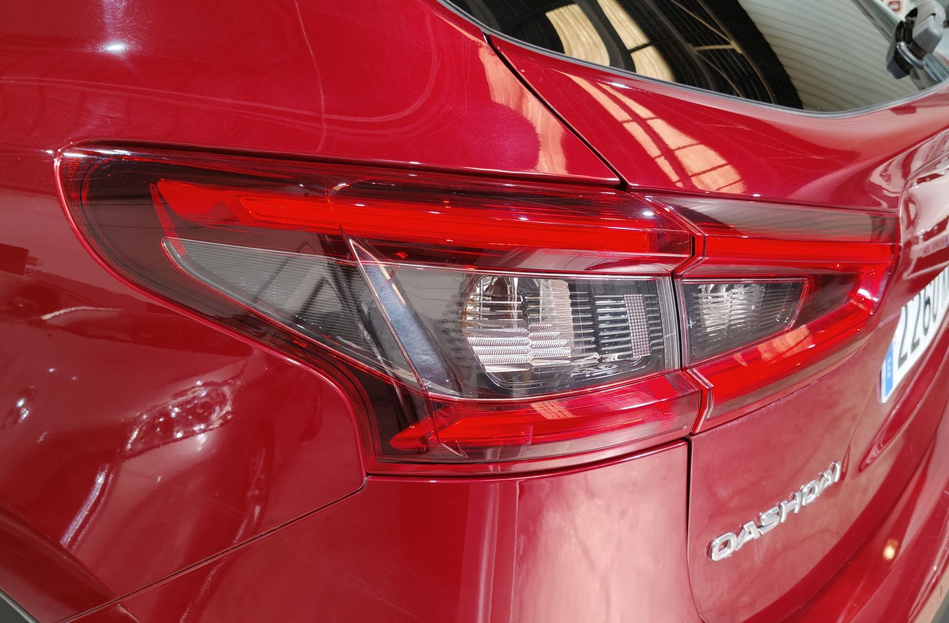 Nissan Qashqai DIG-T 115 N-Connecta 4x2 - foto 17