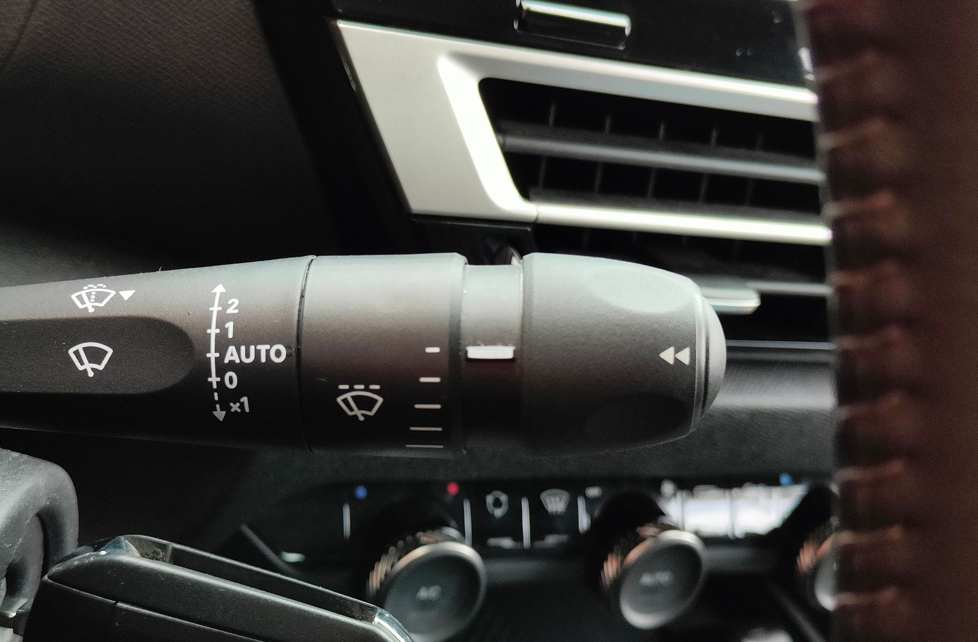 Citroën C4 PureTech 130 Plus EAT8 - foto 25