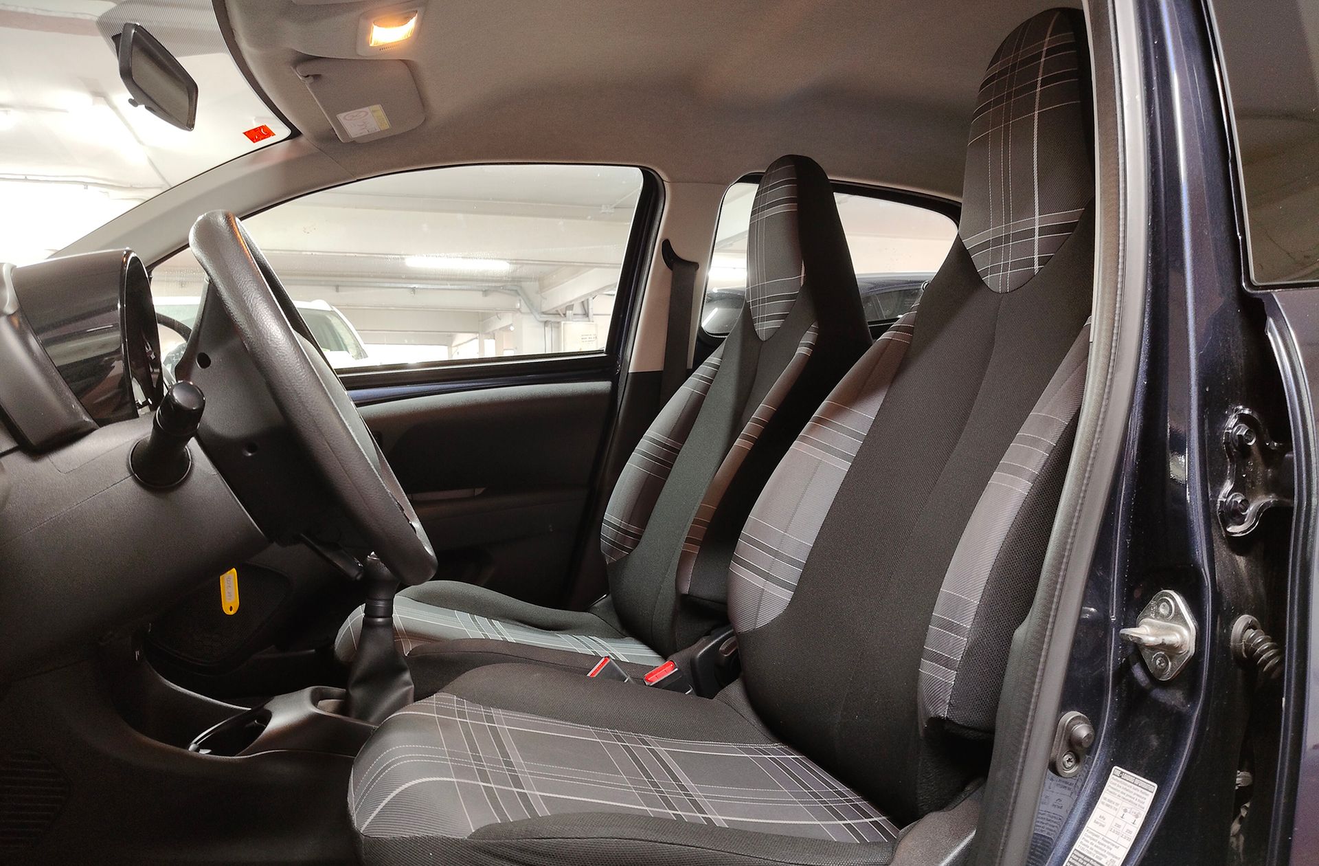 Peugeot 108 1.2 PureTech - foto 8