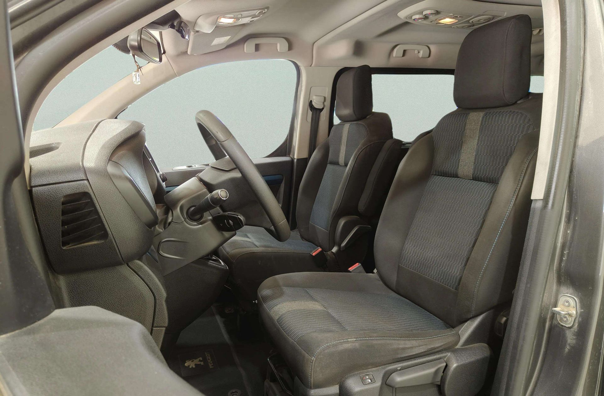 Peugeot Traveller BlueHDi 150 Active Standard 8 plazas - foto 14