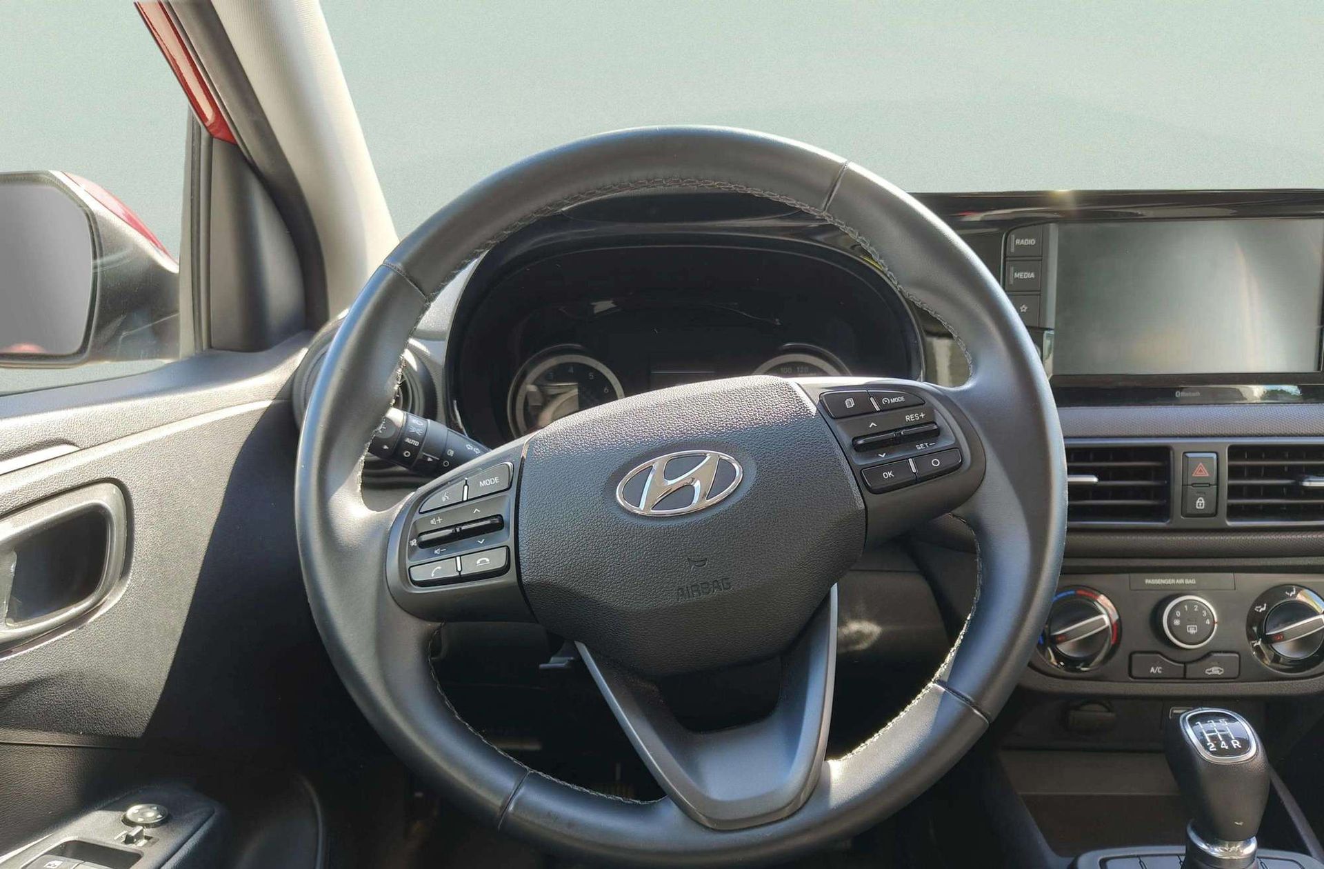 Hyundai i10 1.0 Klass - foto 22