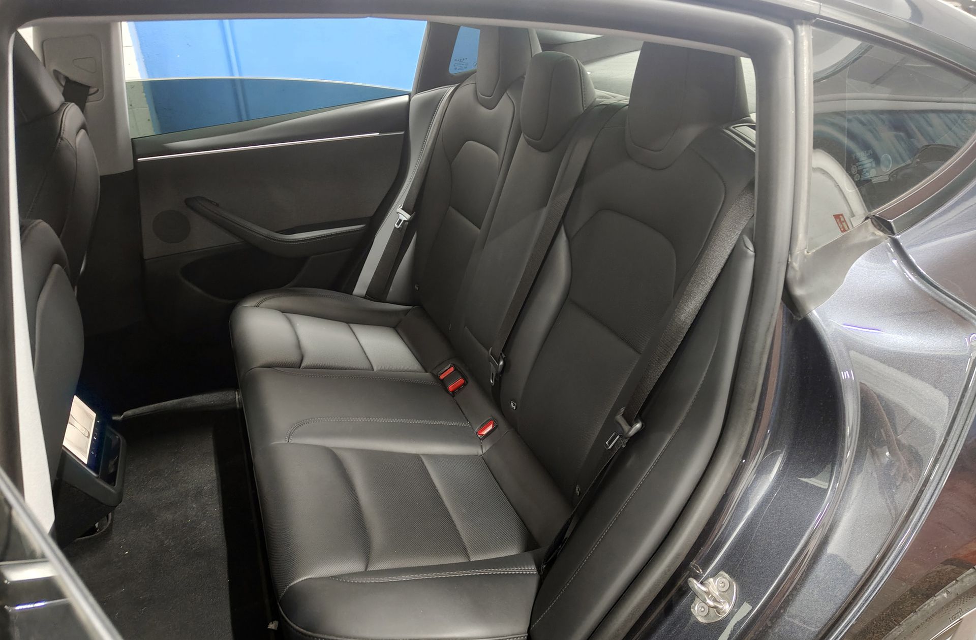 Tesla Model 3 RWD - foto 14