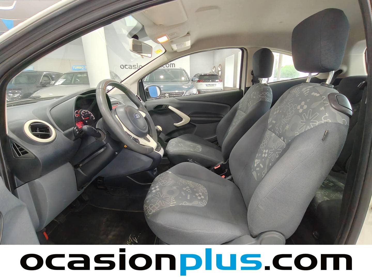 Foto asientos delanteros Ford Ka Ford Ka 1.2 Duratec S&S Trend+ (69 CV)