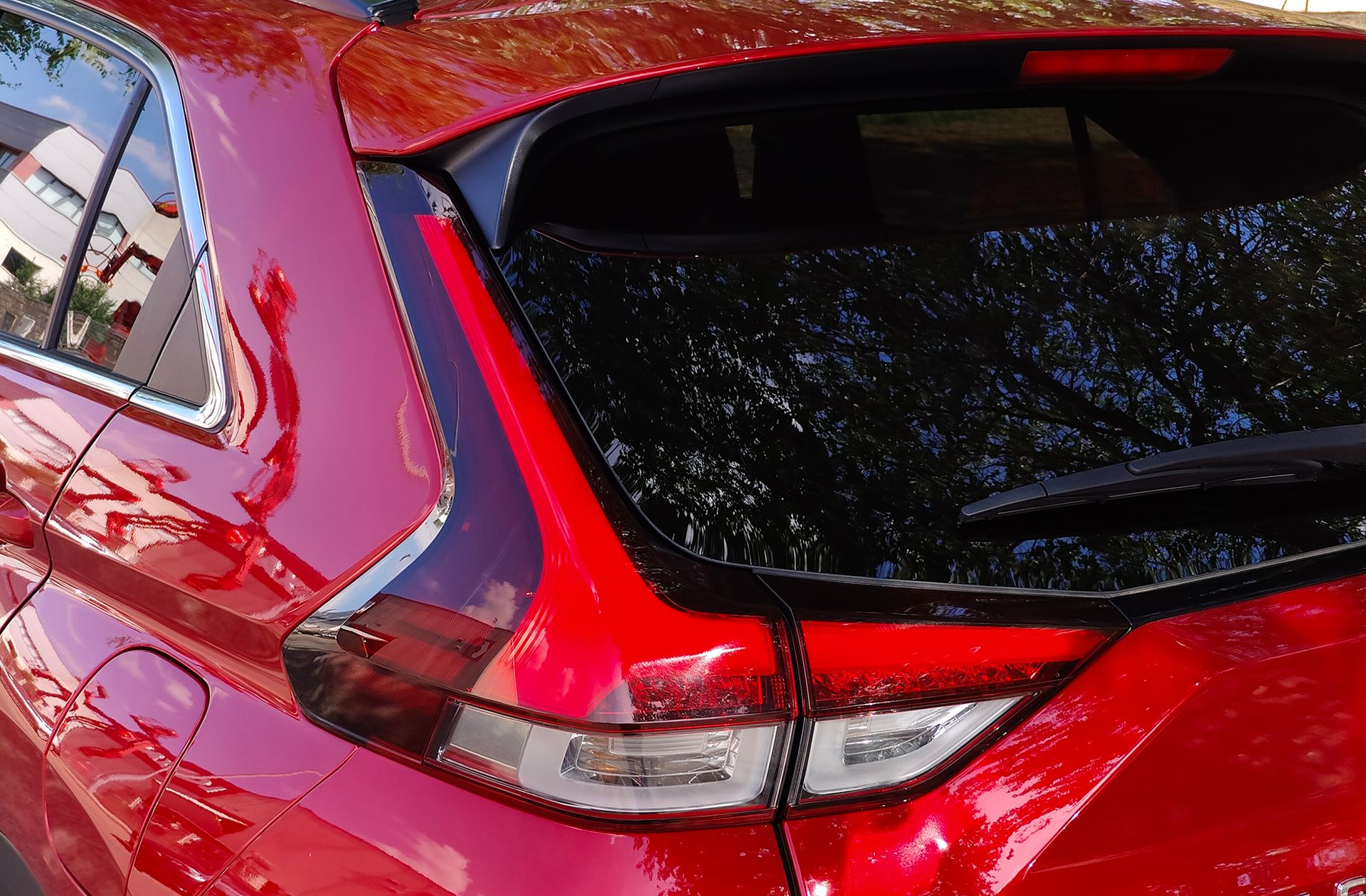 Mitsubishi Eclipse Cross 2.4 PHEV Kaiteki 4WD - foto 20