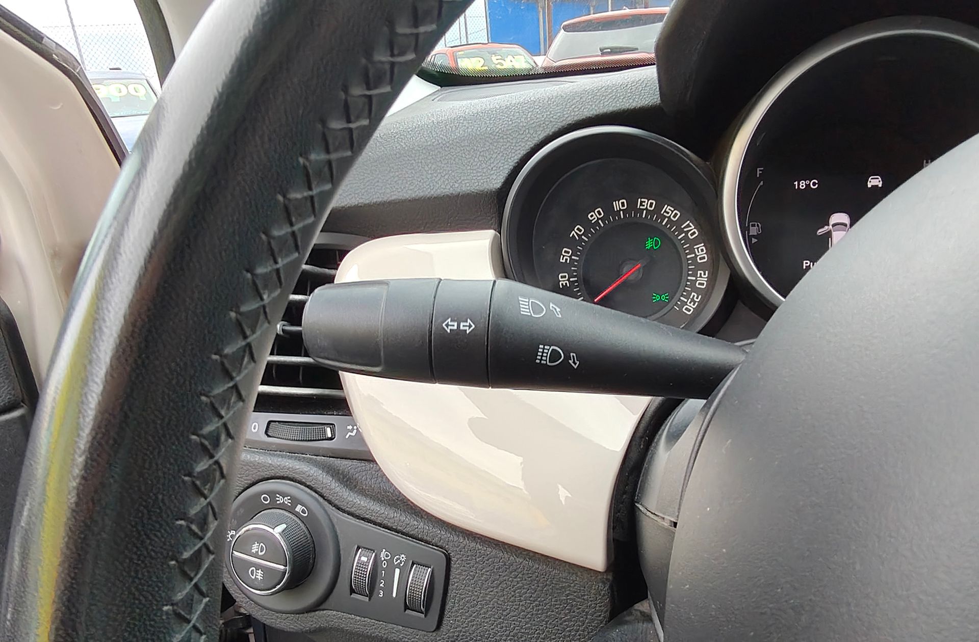 Fiat 500X 1.3 MultiJet Pop Star 4x2 - foto 21