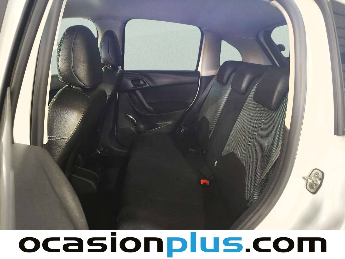 Foto asientos delanteros Citroën C3 Citroën C3 1.0 Puretech Live (68 CV)