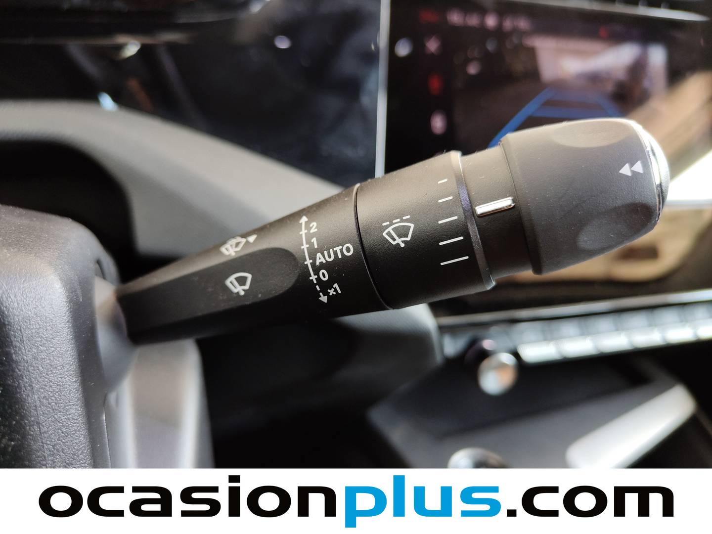 Foto Peugeot 408 Peugeot 408 Puretech 130 Allure Pack EAT8 (130 CV)