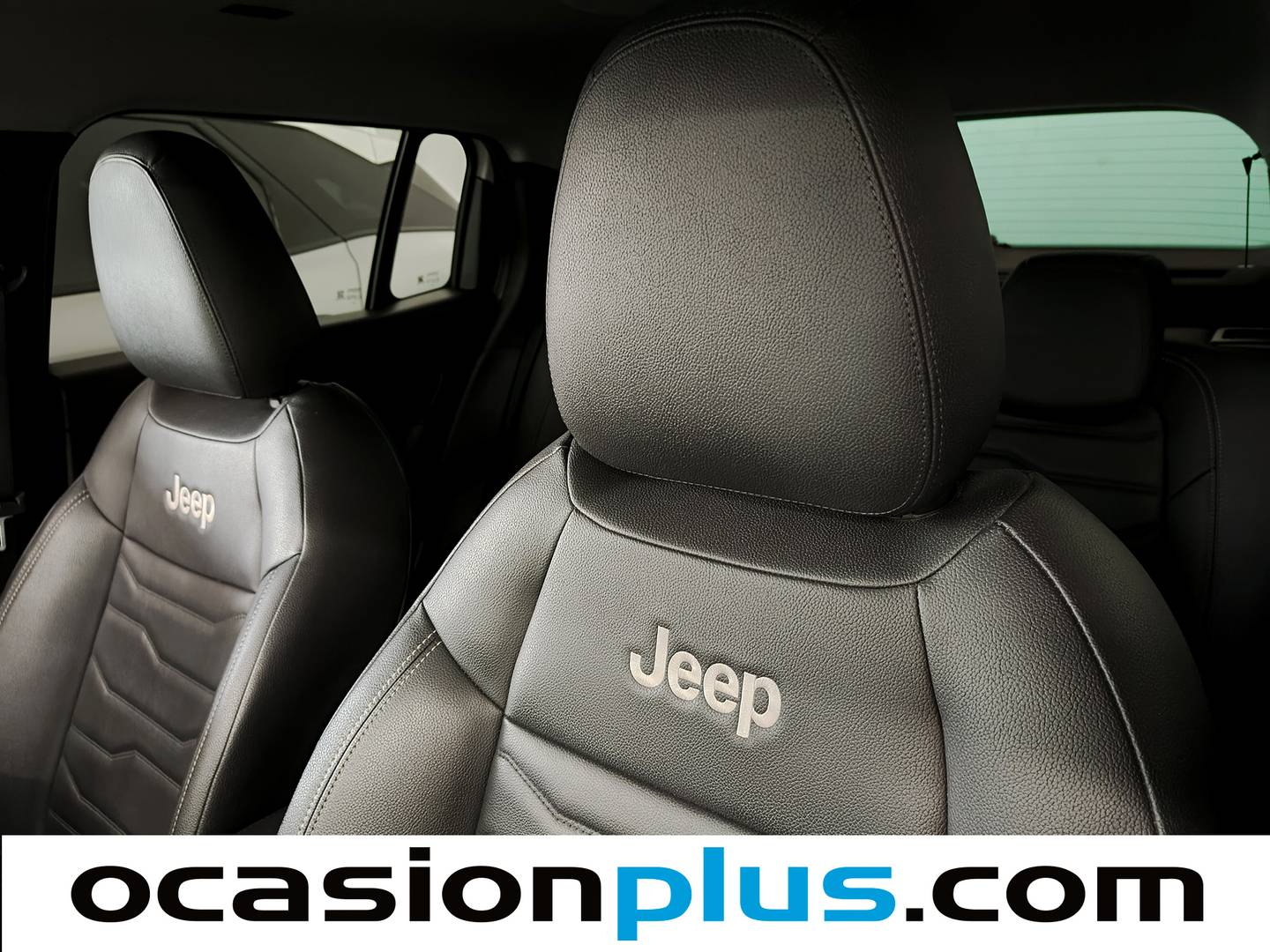 Extras y acabados del Jeep Avenger Jeep Avenger 1.2 G Summit  (100 CV)