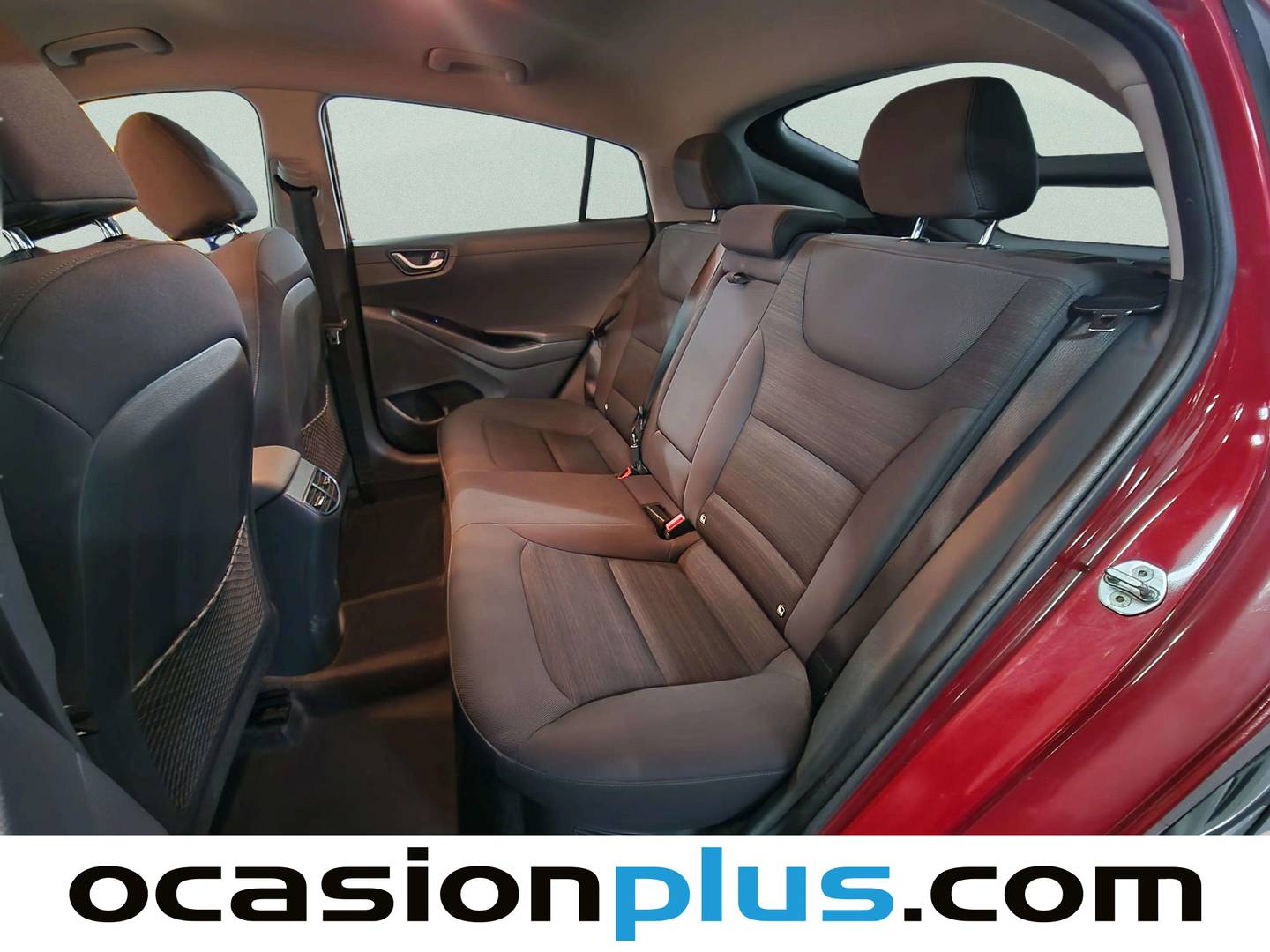 Foto asientos traseros Hyundai IONIQ Hyundai Ioniq 1.6 GDI HEV Tecno DCT (141 CV)