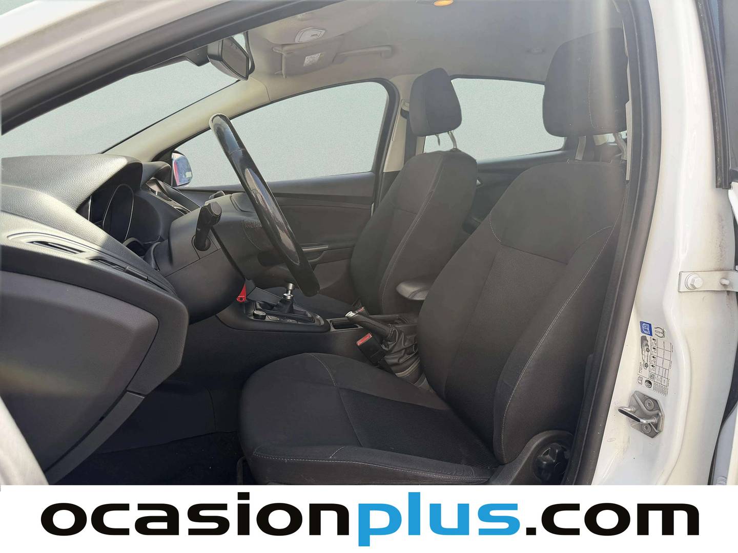 Foto asientos delanteros Ford Focus Ford Focus 1.6 TI-VCT Business (125 CV)