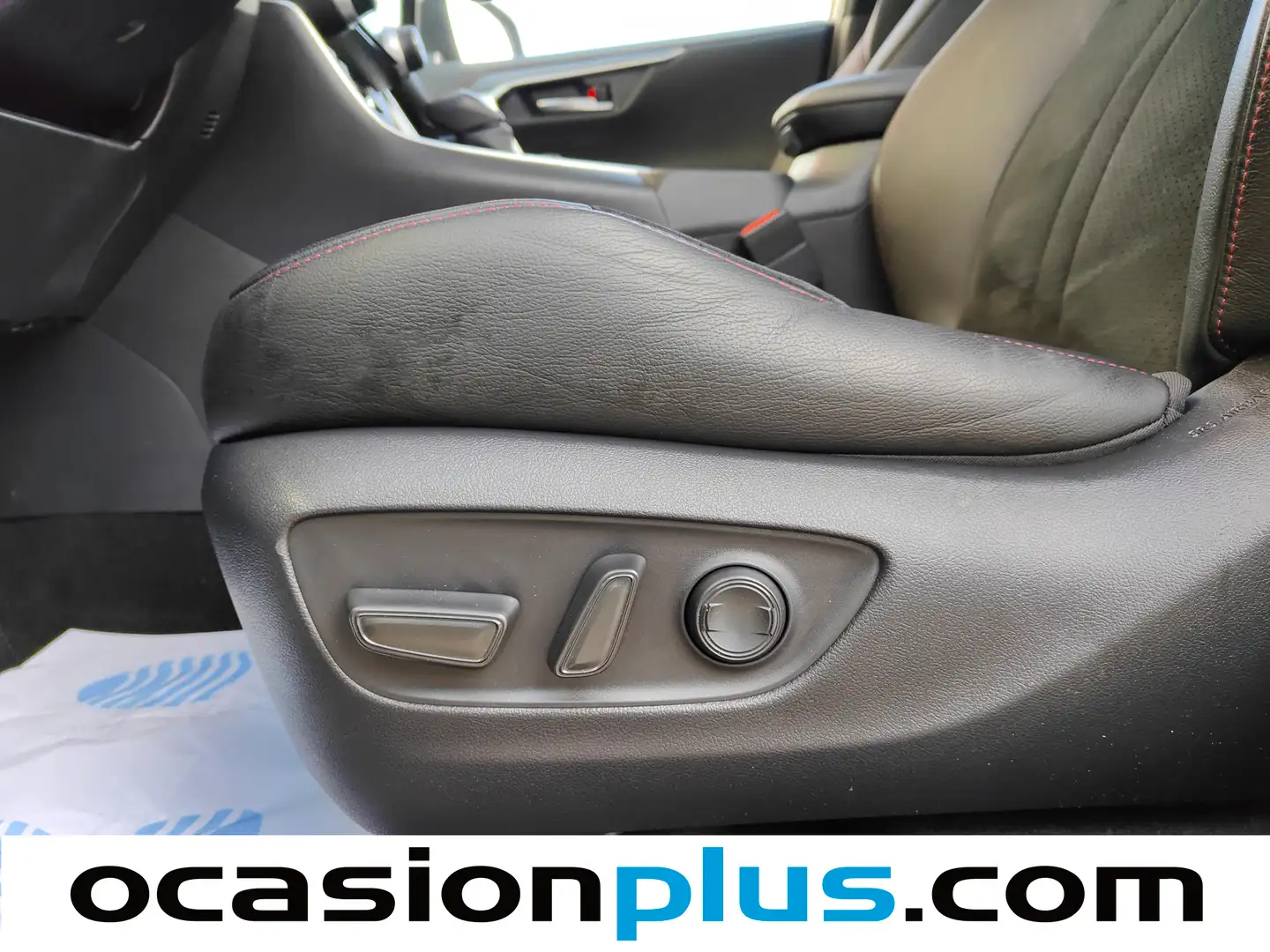 Foto Toyota Rav4 Toyota Rav4 2.5l PLUG-IN 300PH Style Plus e-CVT (306 CV)