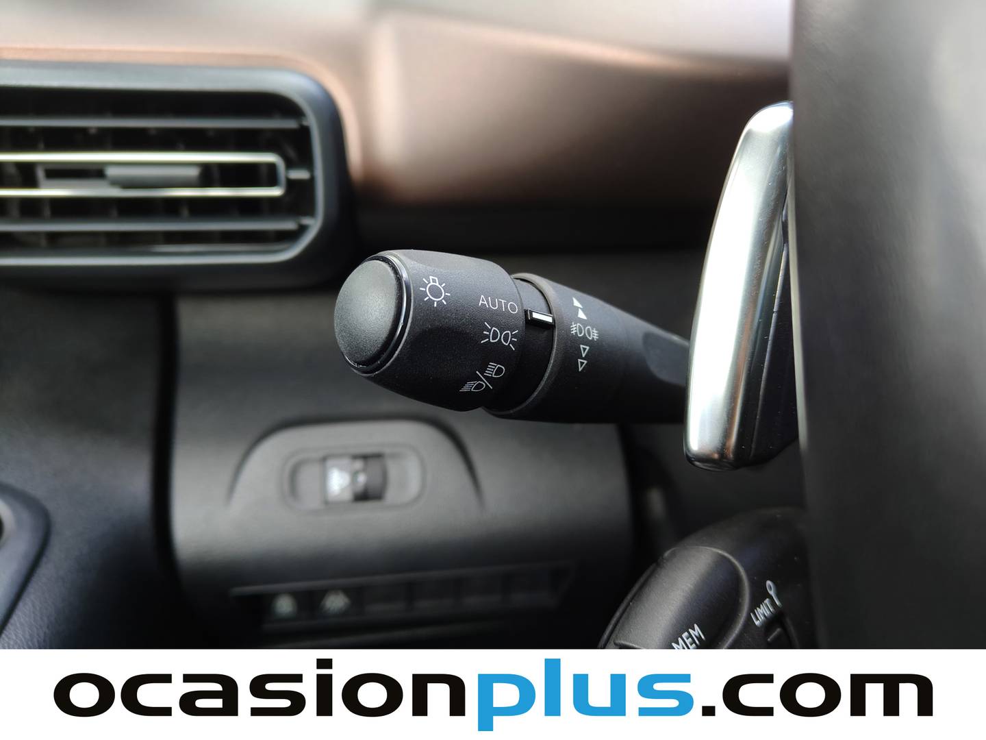 Foto Peugeot Rifter Peugeot Rifter PureTech 130 GT Long EAT8 (130 CV)