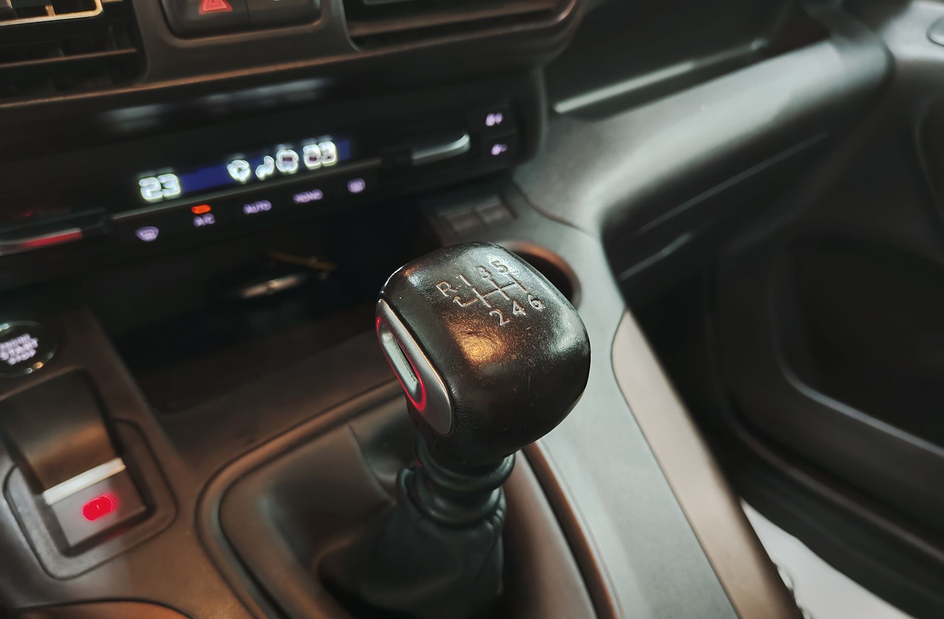 Peugeot Rifter BlueHDi 130 GT Business Standard - foto 6