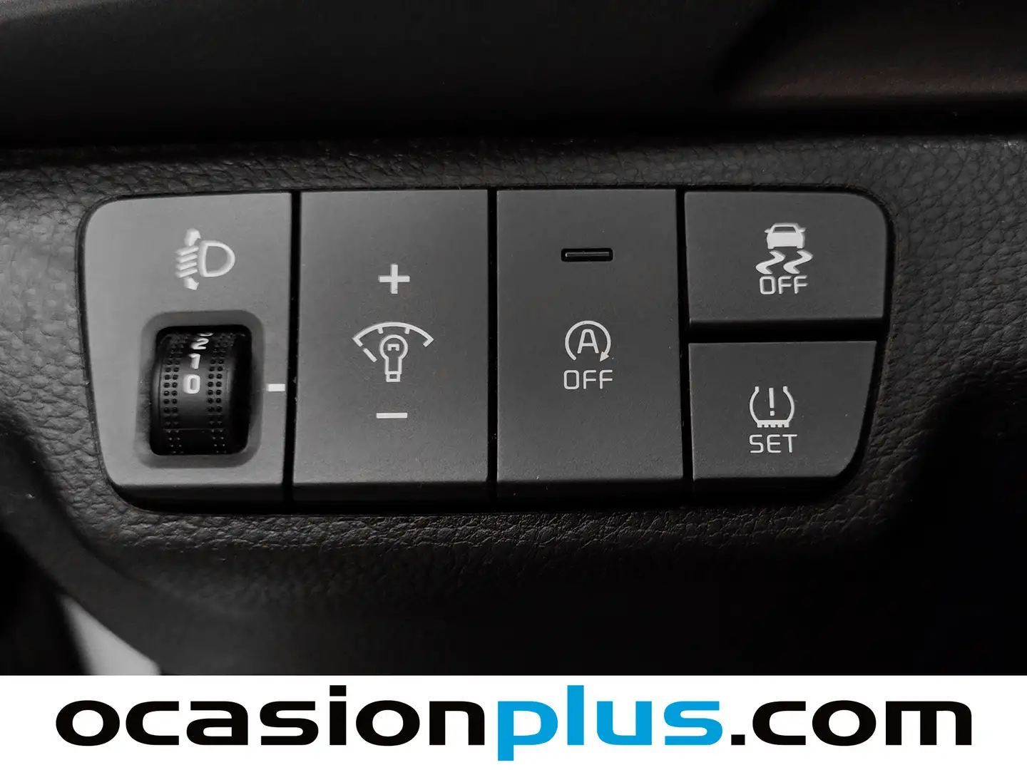 Foto KIA Stonic Kia Stonic 1.0 T-GDi MHEV Drive DCT (120 CV)