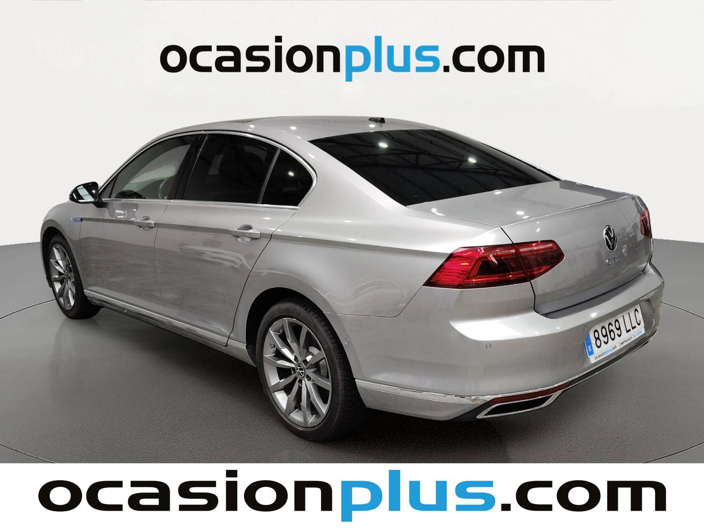 Foto trasera Volkswagen Passat Volkswagen Passat GTE 1.4 TSI e-Power (218 CV) DSG izquierda