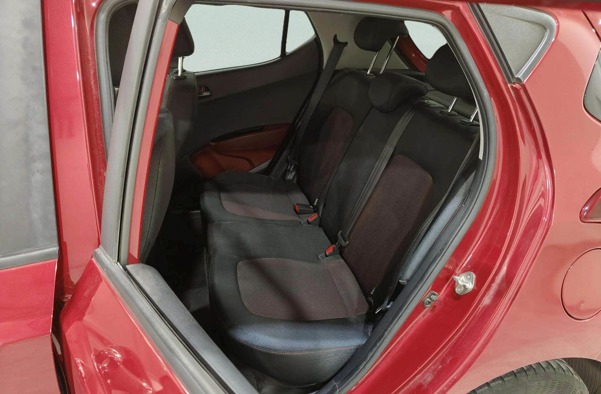 Hyundai i10 1.2 Tecno Edition - foto 10