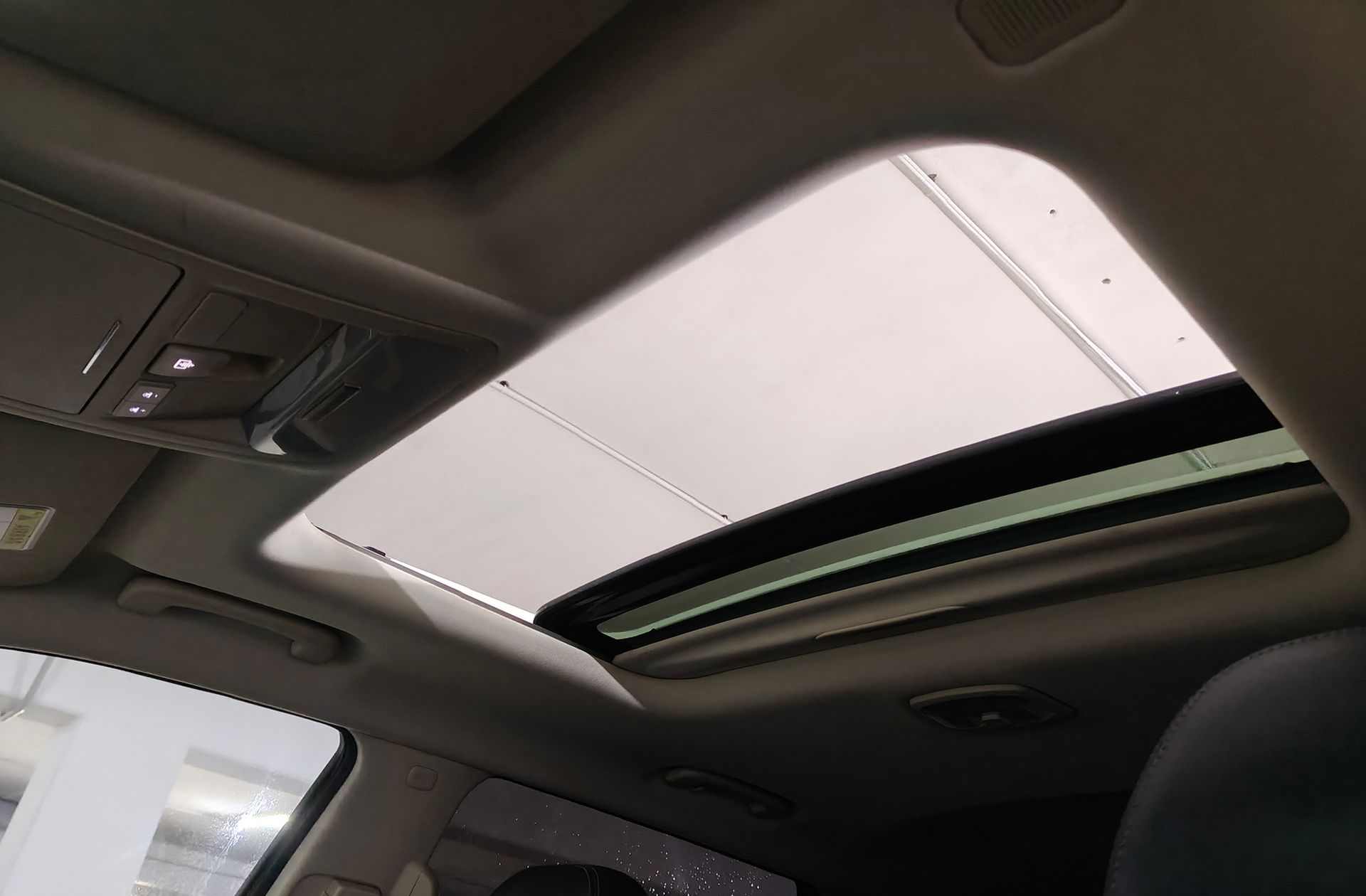 SsangYong Rexton D22DTR 4x2 Limited 7 plazas - foto 7