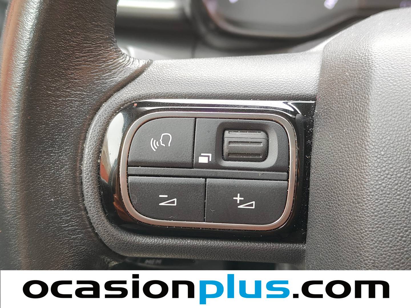 Equipamiento del Citroën C3 Citroën C3 BlueHDi 100 S&S Feel Pack (102 CV)