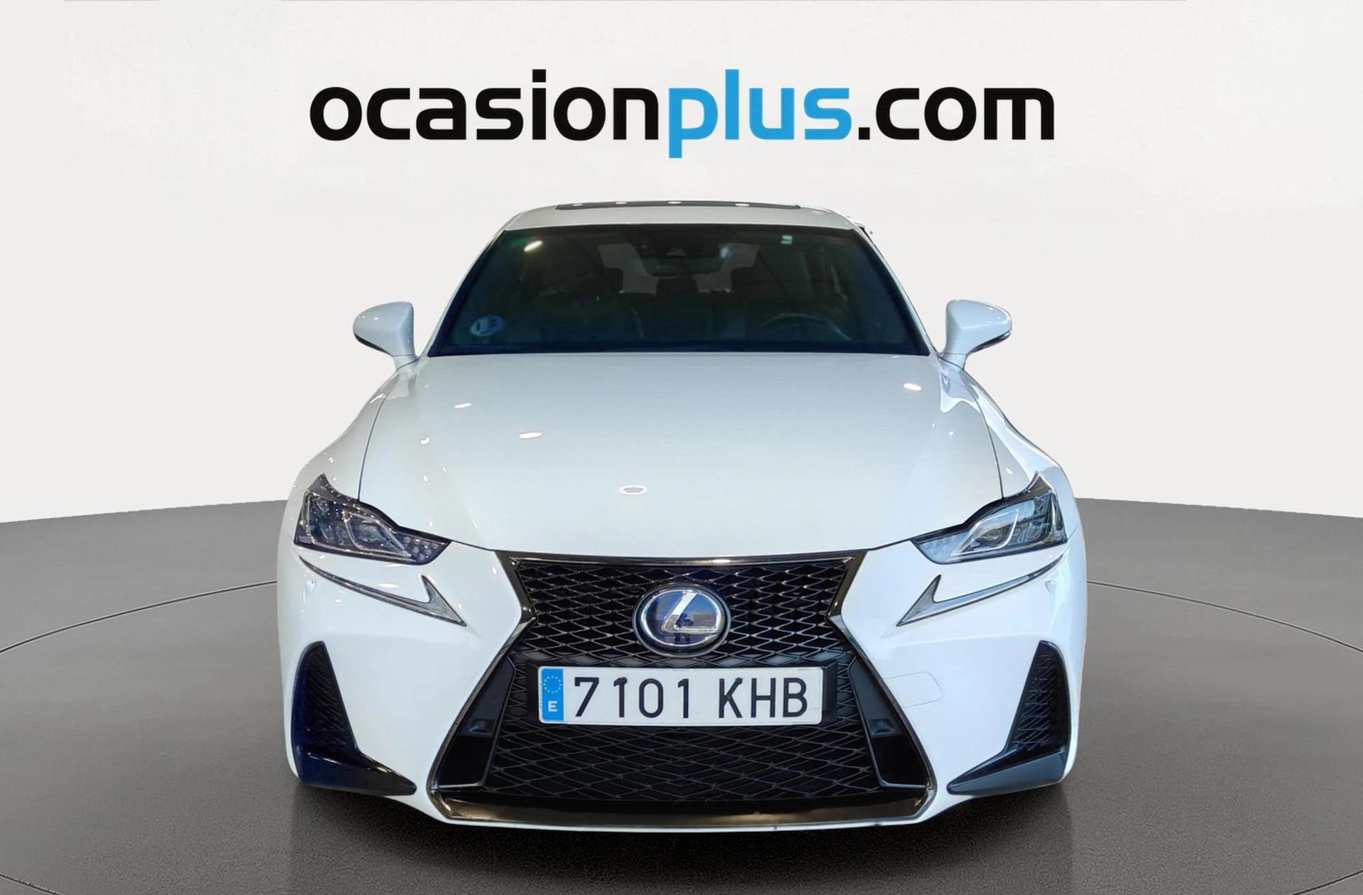 Lexus IS 300h F-Sport - foto 19