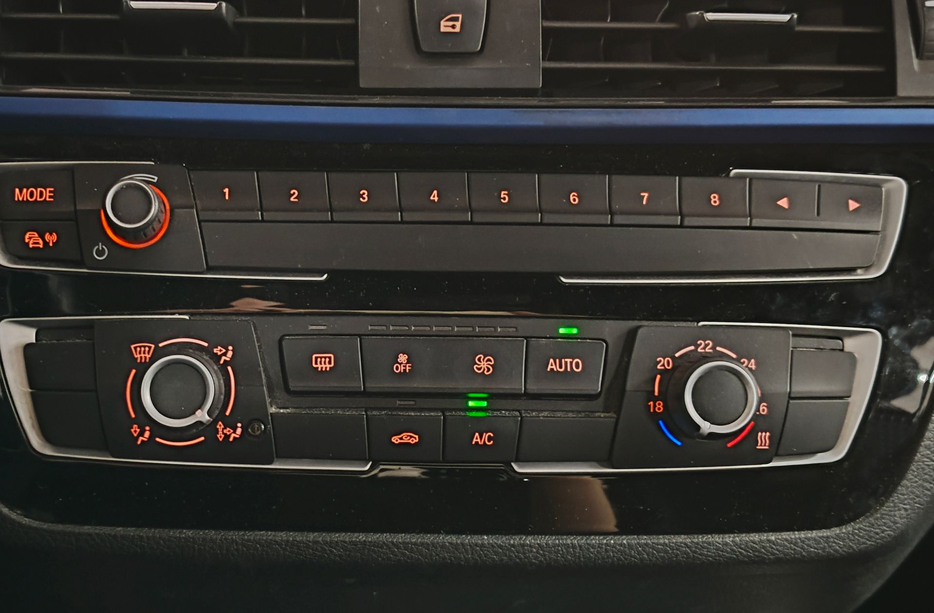 BMW Serie 1 118i Pack M - foto 34