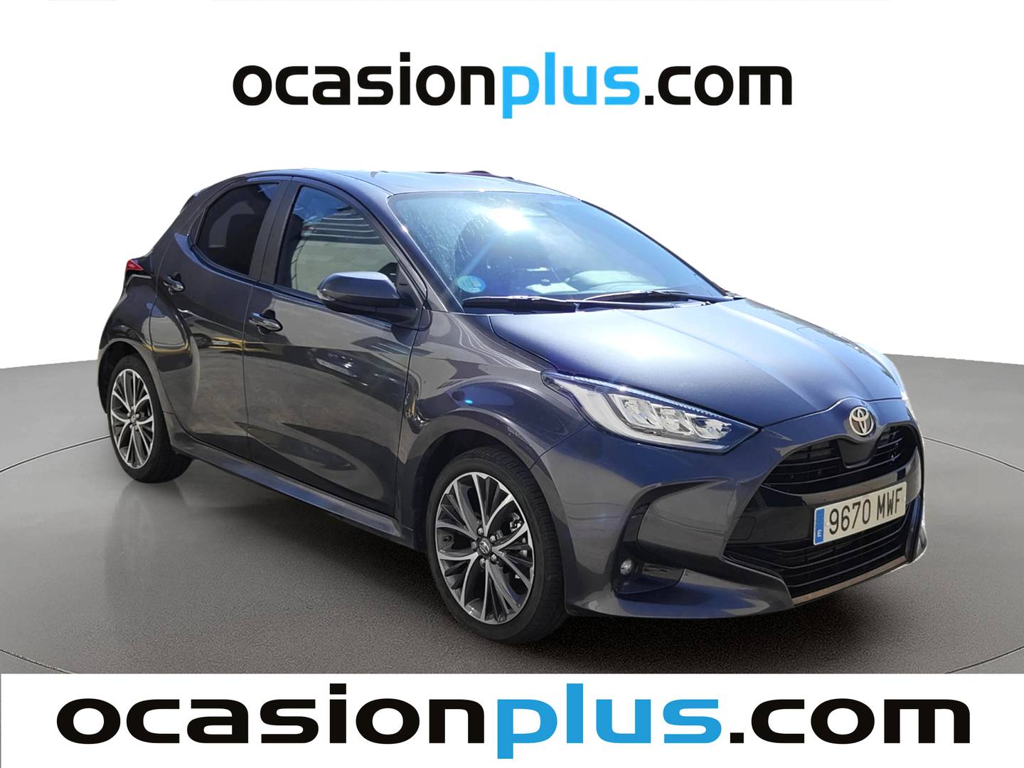Foto delantera Toyota Yaris Toyota Yaris 120H Style (116 CV) derecha