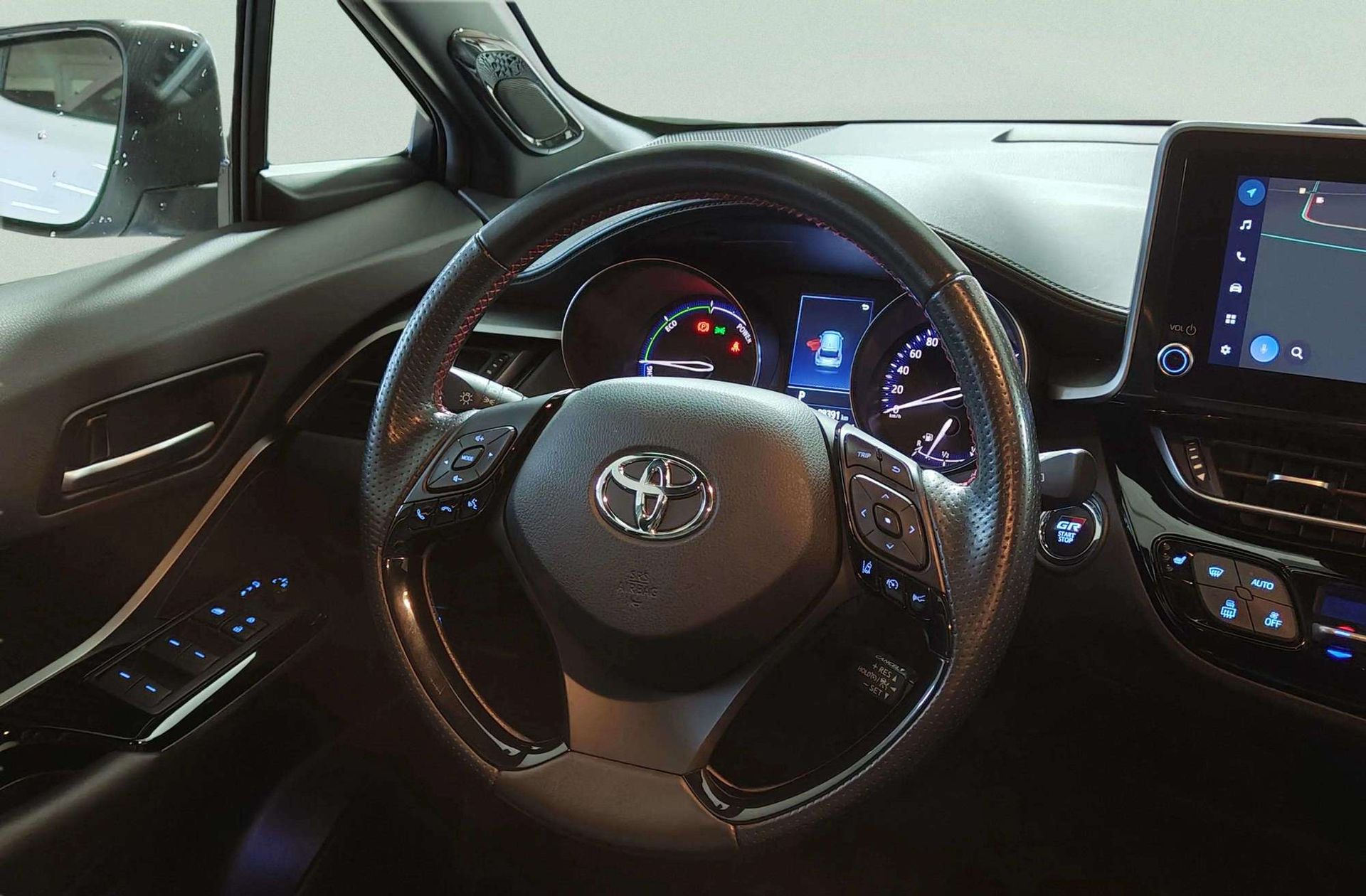 Toyota C-HR 180H GR Sport - foto 30