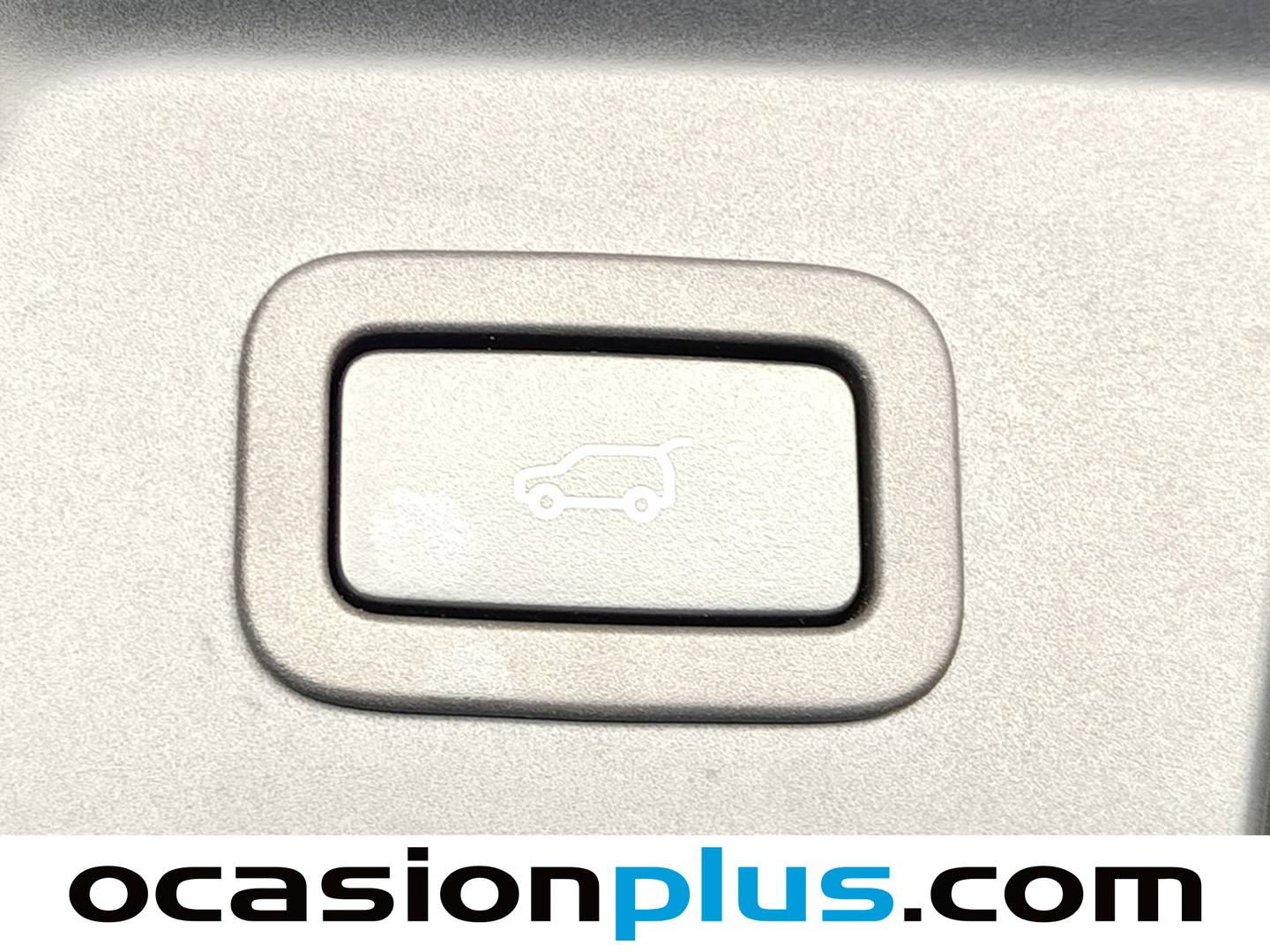 Foto Land Rover Range Rover Velar Land Rover Range Rover Velar D180 R-Dynamic S 4WD Auto (180 CV)