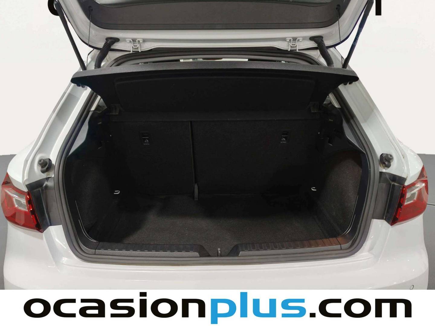 Fotos maletero Audi A1 Audi A1 Sportback Advanced 30 TFSI (116 CV)