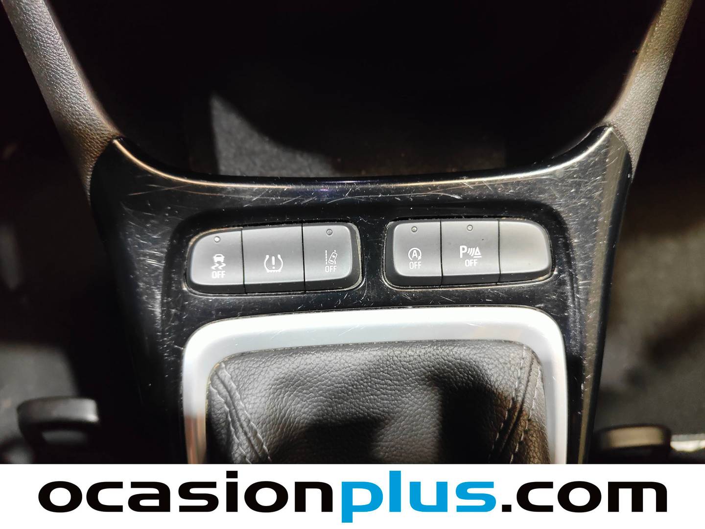 Equipamiento del Opel Crossland X Opel Crossland X 1.5 D S&S Design Line 120 Aniversario (102 CV)
