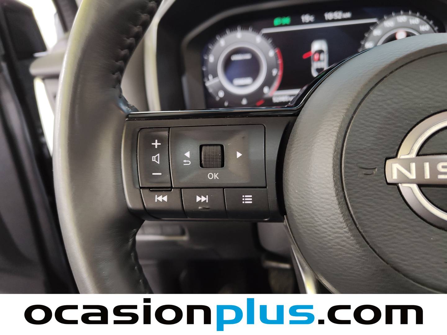 Foto Nissan QASHQAI Nissan Qashqai DIG-T 140 mHEV N-Connecta (140 CV)