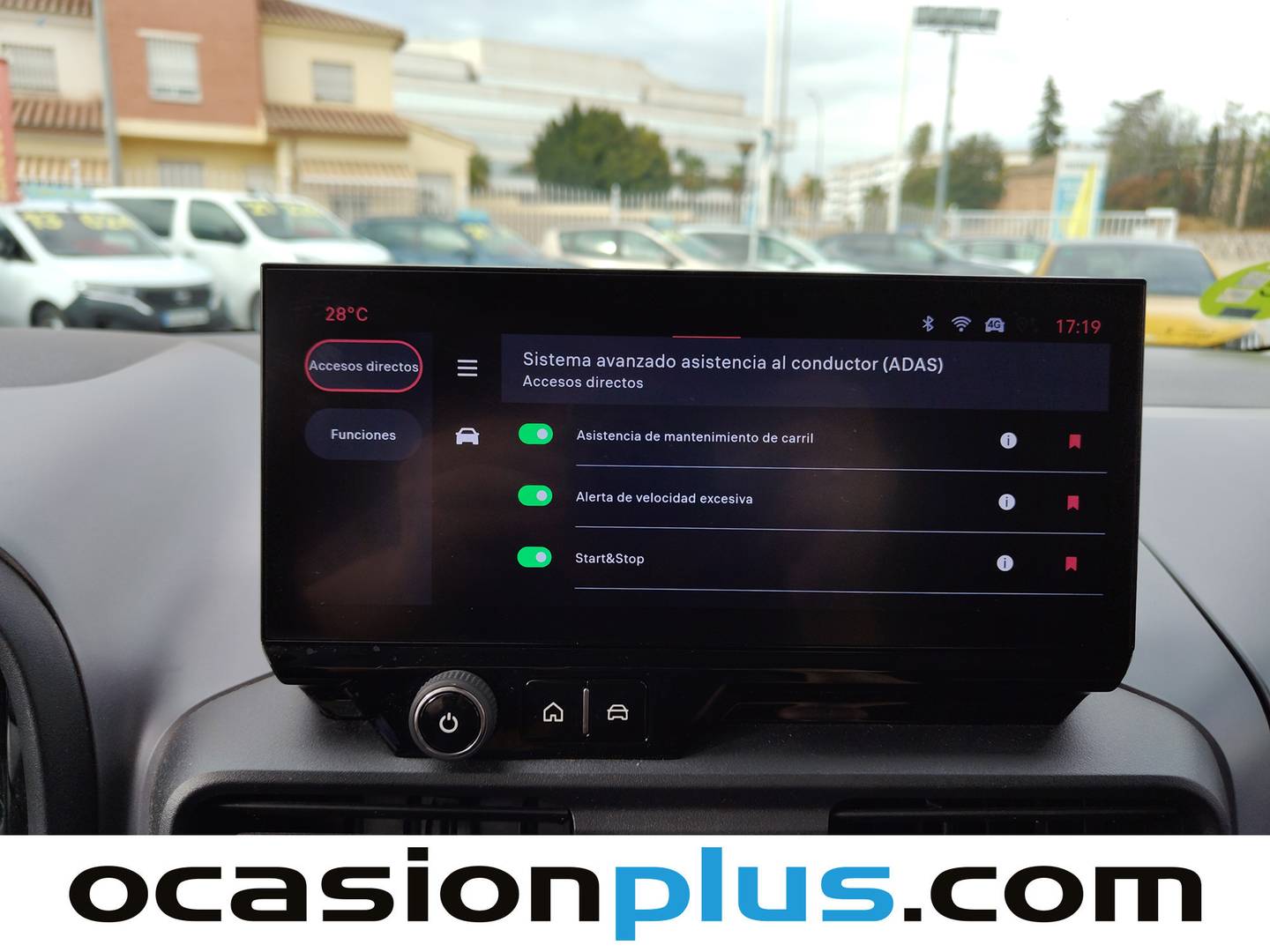 Equipamiento del Fiat Doblò Fiat Dobló Combi 1.5 Diesel Talla M (100 CV)