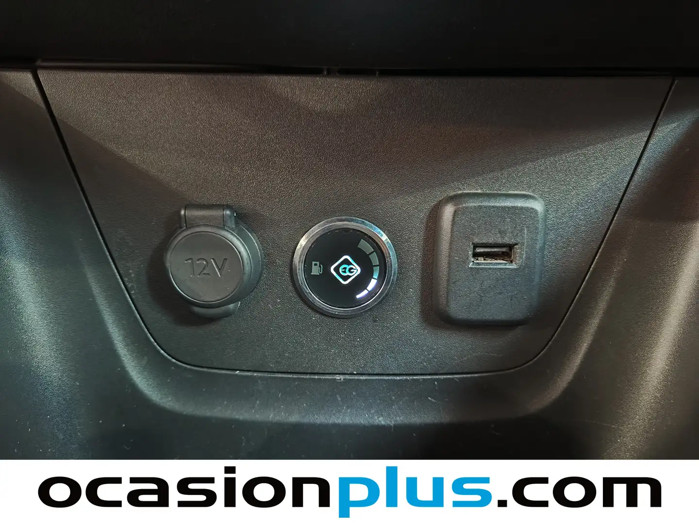 Foto Opel Crossland X Opel Crossland X 1.2 Edition Pro (81 CV) GLP