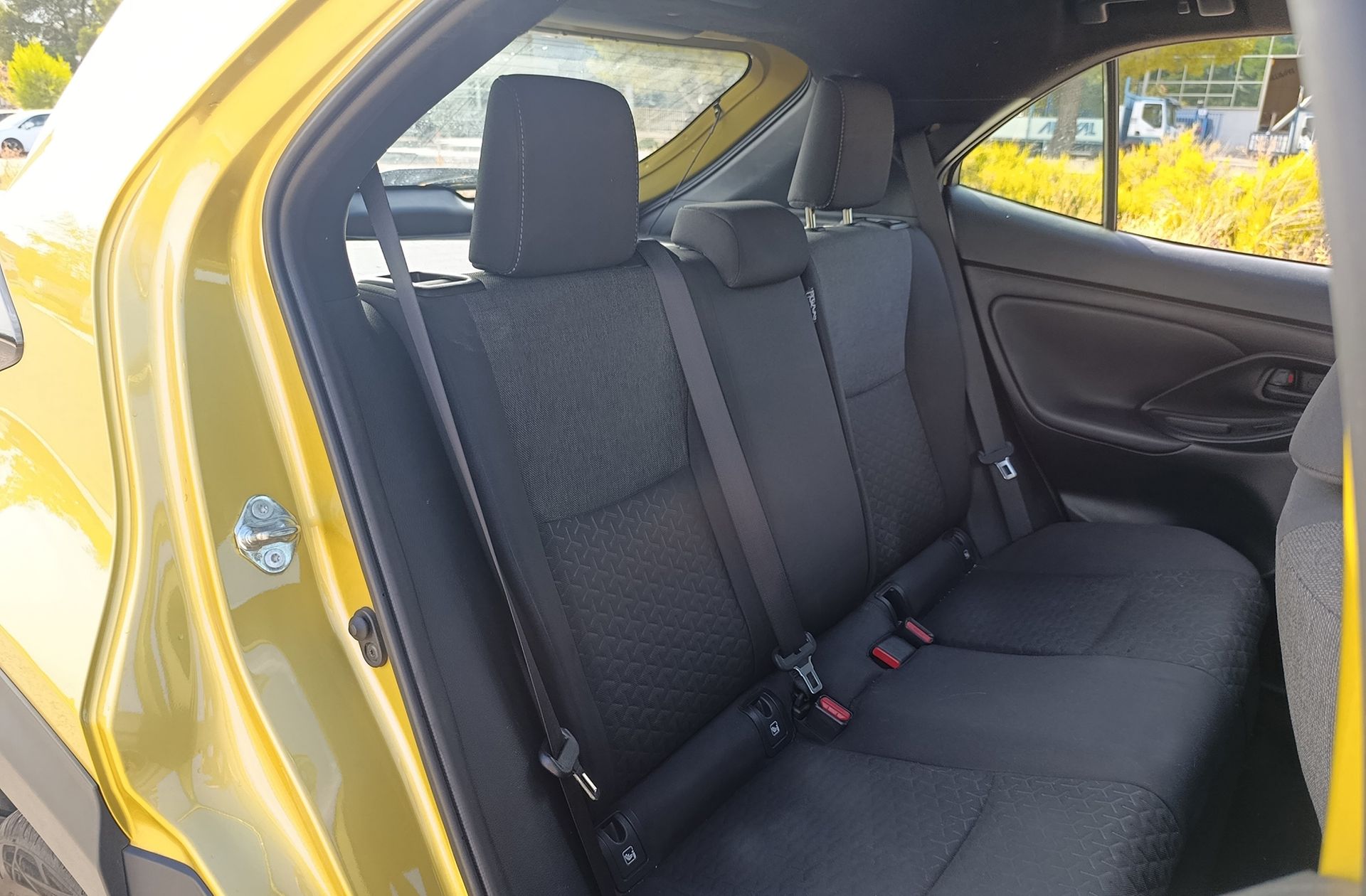 Toyota Yaris Cross 120H Active Tech Pack Confort - foto 16
