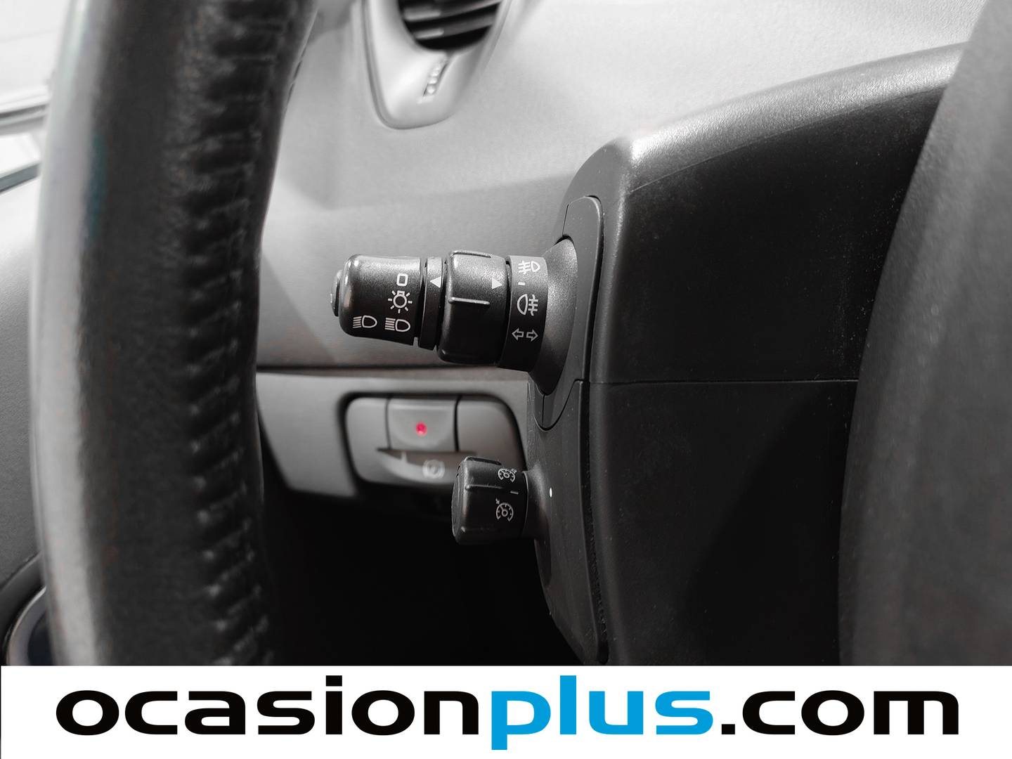 Extras y acabados del Renault Scénic Renault Scenic Dynamique 1.5 dCi (105 CV)