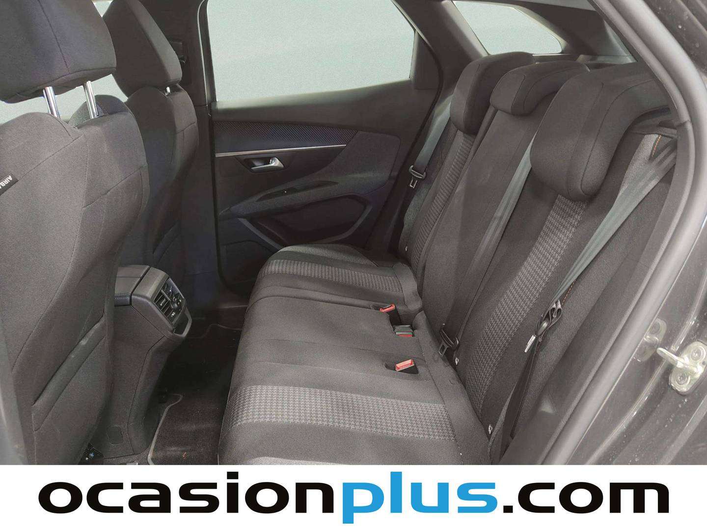 Foto asientos traseros Peugeot 3008 Peugeot 3008 PureTech 130 S&S Active Pack (130 CV)