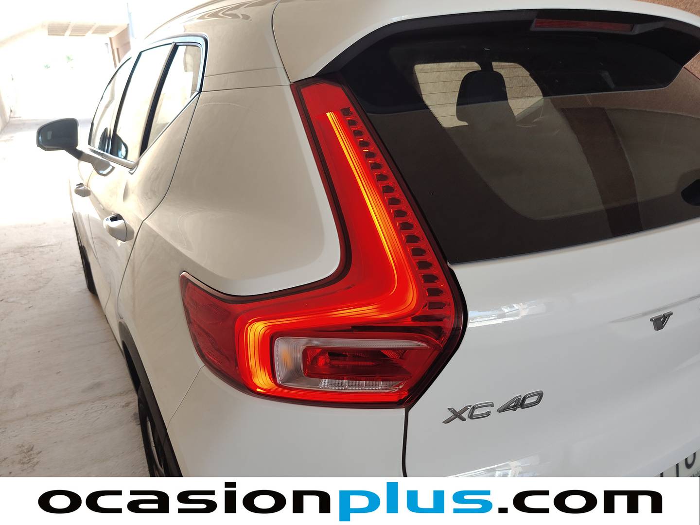 Accesorios del Volvo XC40 Volvo XC40 T2 Momentum Pro Auto (129 CV)