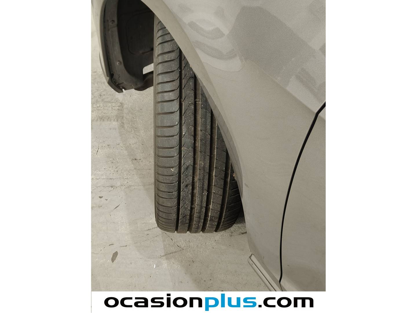 Volkswagen Golf Volkswagen Golf Sport 1.6 TDI BMT (105 CV) Pack R-Line diésel
