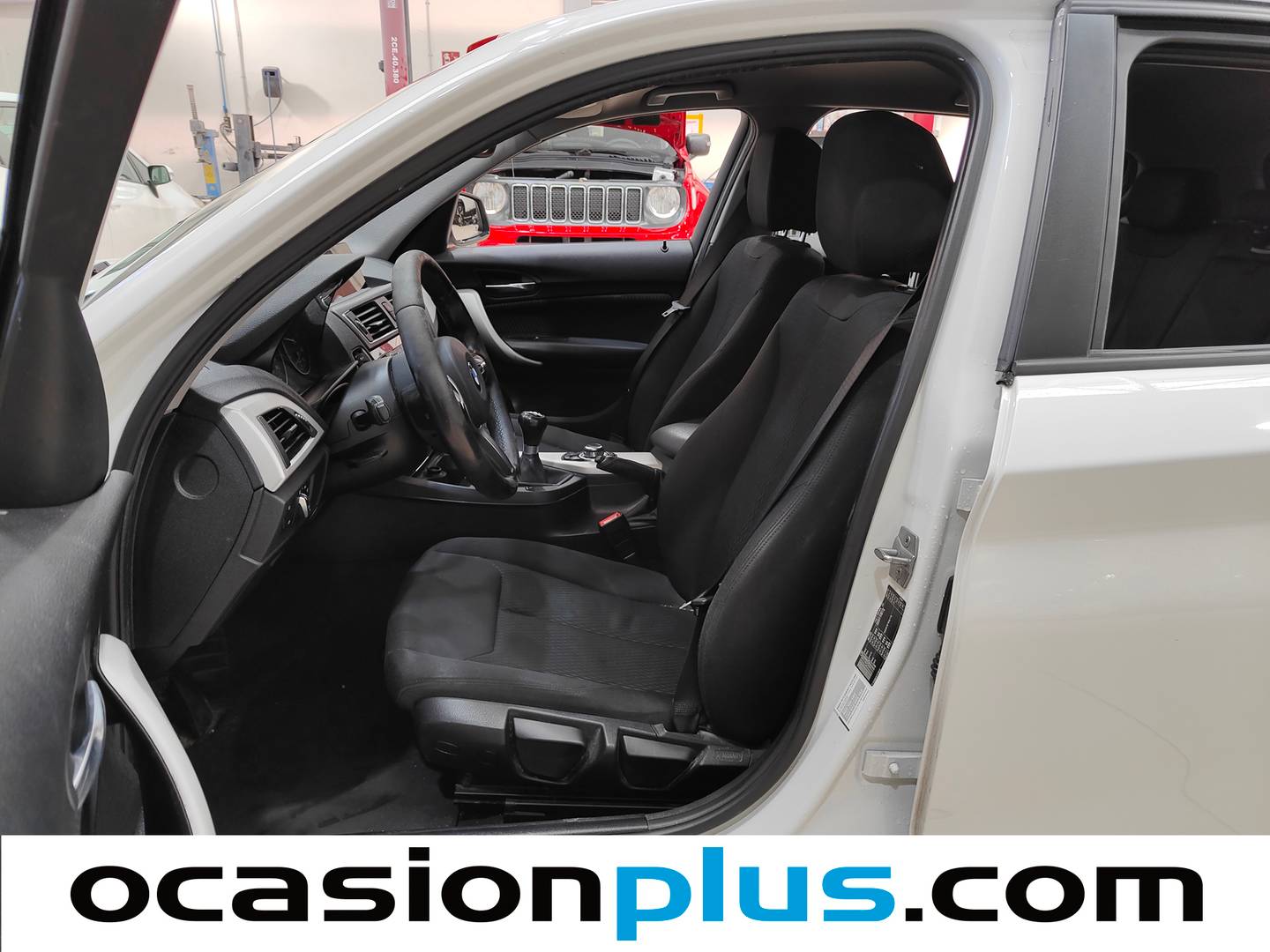 Foto asientos delanteros BMW Serie 1 BMW Serie 1 116d (116 CV)