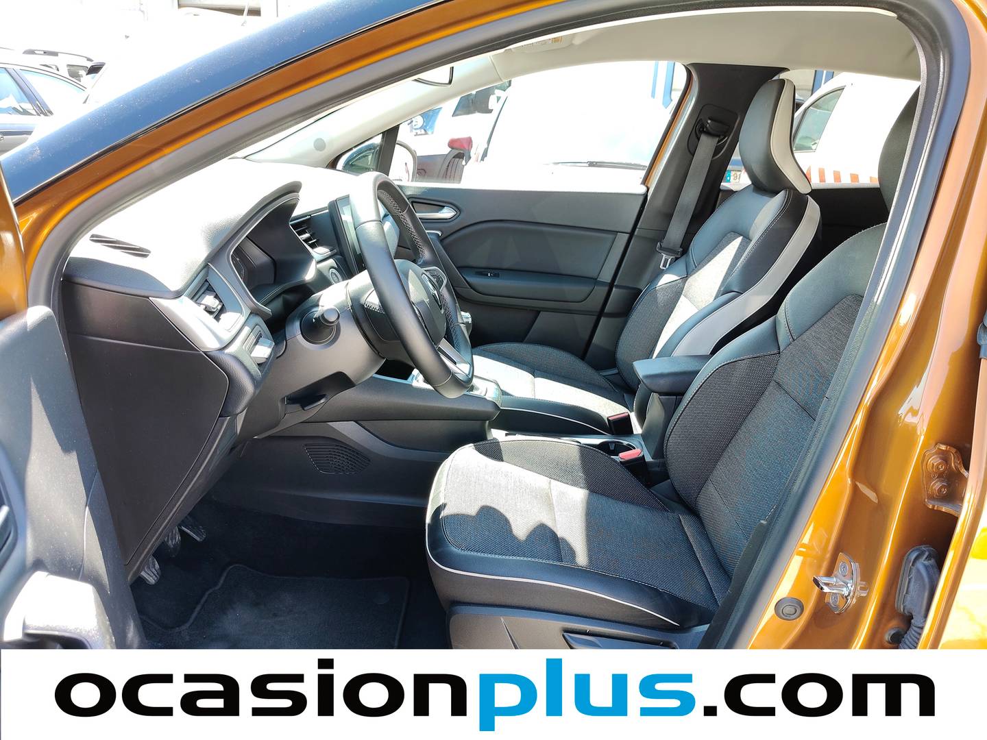 Foto asientos delanteros Renault Captur Renault Captur Zen TCe Micro Híbrido  (140 CV) GPF