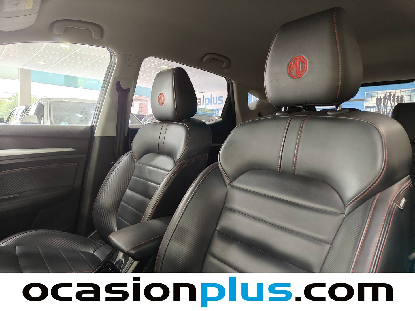 Extras y acabados del MG ZS MG ZS 1.0T Luxury Auto (111 CV)