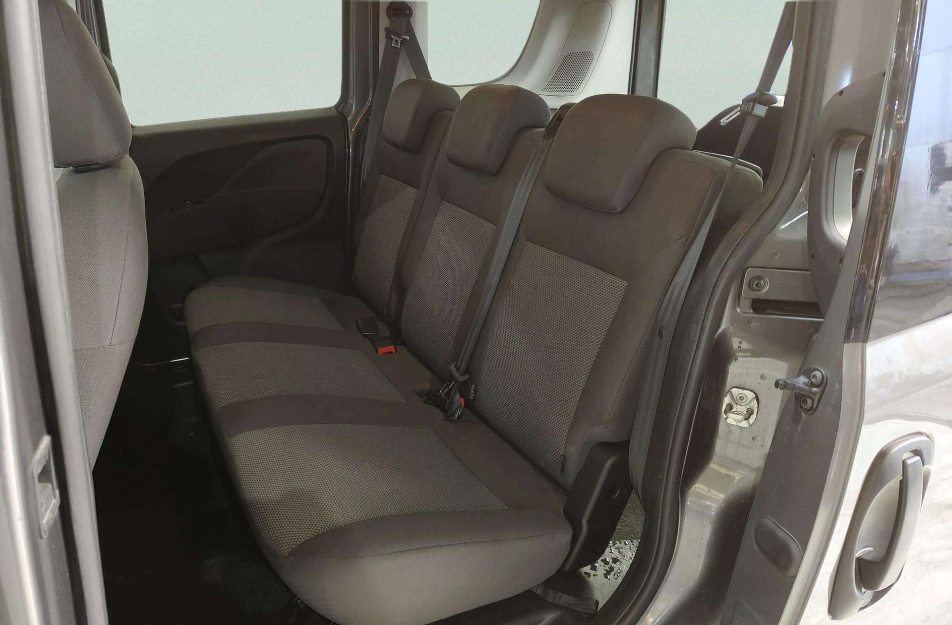 Fiat Doblò 1.6 MultiJet N1 Trekking - foto 12